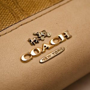 برند کوچ (Coach)